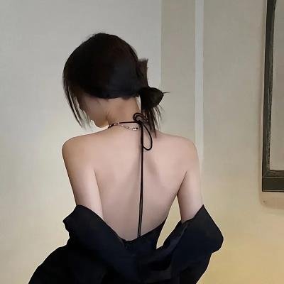 春闺梦里人